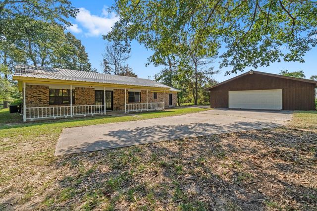 734 Hawkins, Livingston, TX 77351