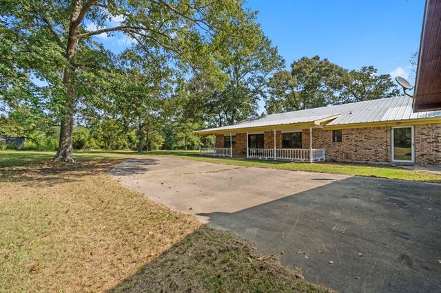 734 Hawkins, Livingston, TX 77351