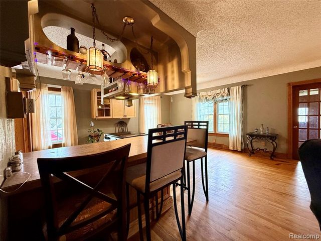 3194 S Vassar Road, Burton, MI 48519