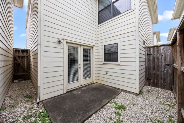 5951 South Loop E 7, Houston, TX 77033