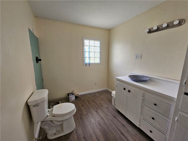 949 Stone St, Corpus Christi, TX 78418