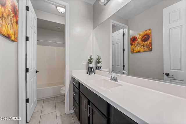 31632 N 24TH Drive, Phoenix, AZ 85085