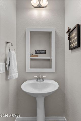 31632 N 24TH Drive, Phoenix, AZ 85085