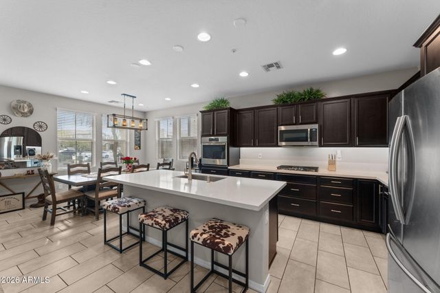 31632 N 24TH Drive, Phoenix, AZ 85085