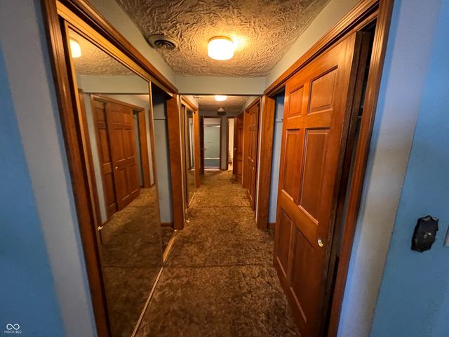 299 E 360 N, Anderson, IN 46012