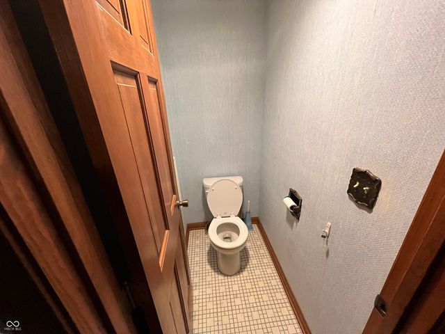 299 E 360 N, Anderson, IN 46012