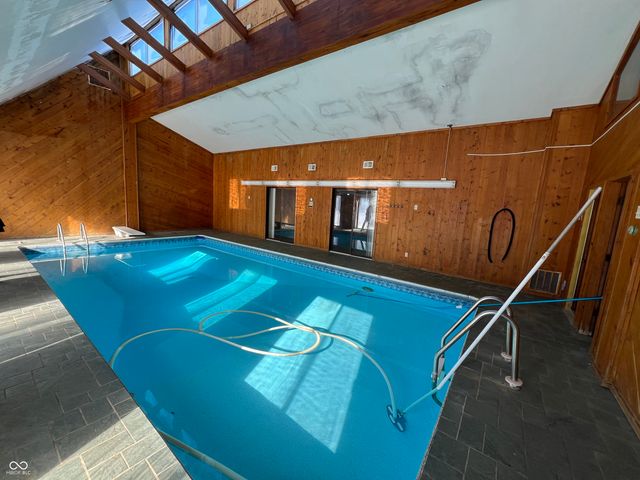 299 E 360 N, Anderson, IN 46012