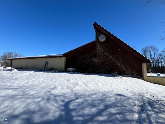 299 E 360 N, Anderson, IN 46012