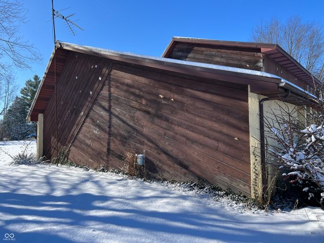 299 E 360 N, Anderson, IN 46012