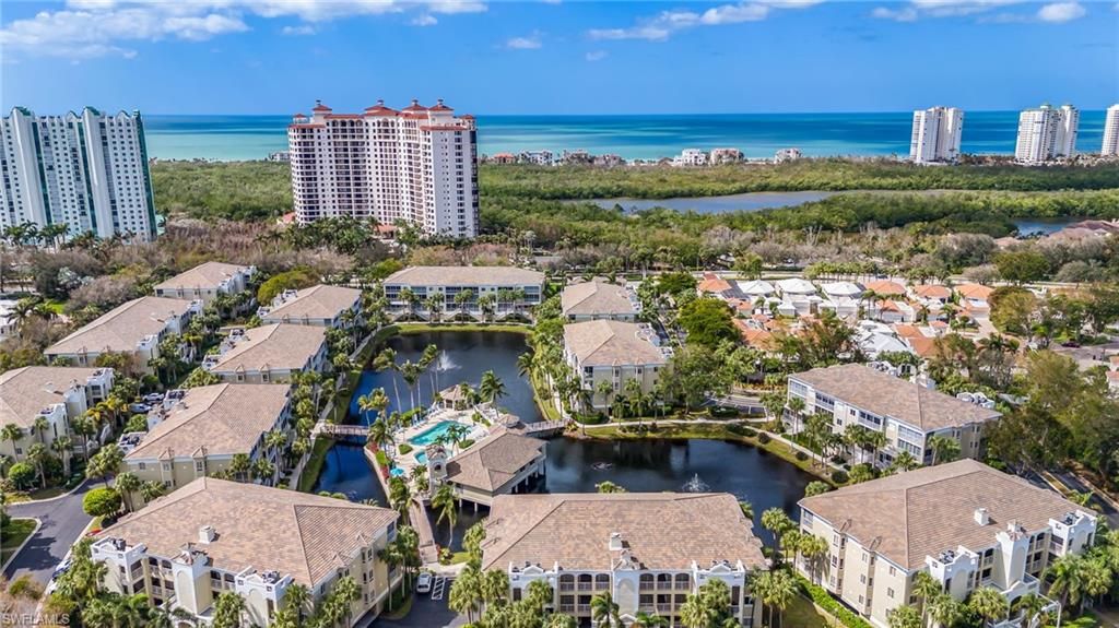 7686 Pebble Creek CIR # 102, Naples, FL 34108