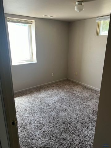 610 HARTER DR, Rapid, SD 57702