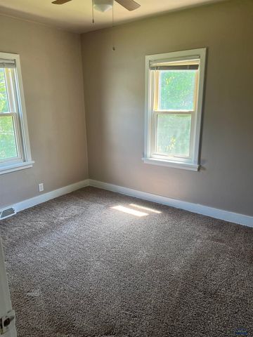 610 HARTER DR, Rapid, SD 57702