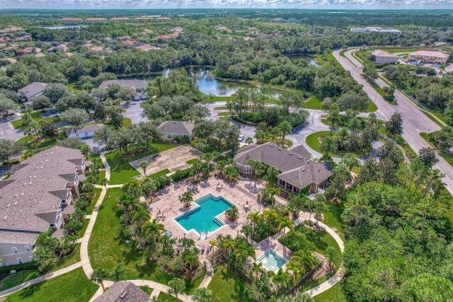 7417 VISTA WAY 202, Lakewood Ranch, FL 34202