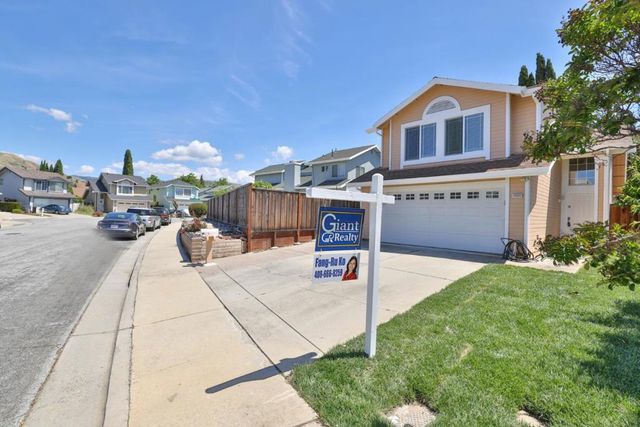 2930 Vista Creek Drive, San Jose, CA 95133