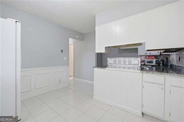 936 Six Oaks Circle B, Norcross, GA 30093