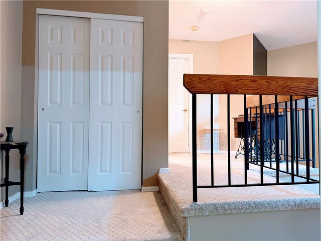 64 Wood Run Commons, Greece, NY 14612