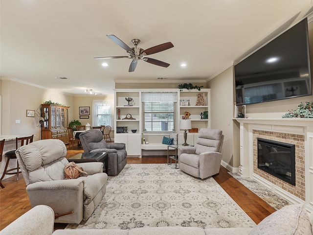 2749 Waters Edge, Quinlan, TX 75474