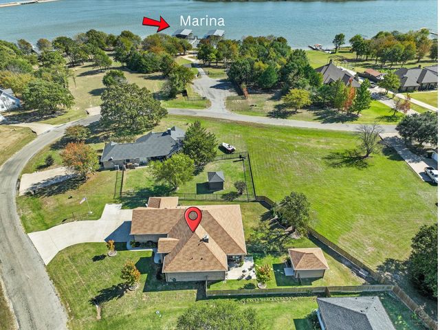 2749 Waters Edge, Quinlan, TX 75474