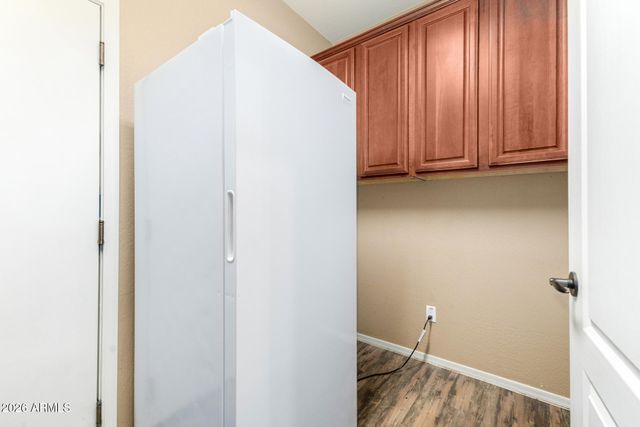 1519 N 80th Drive, Phoenix, AZ 85043