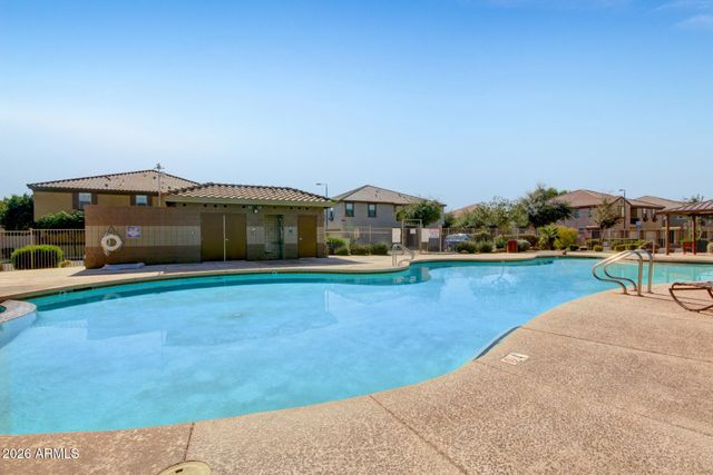 1519 N 80th Drive, Phoenix, AZ 85043