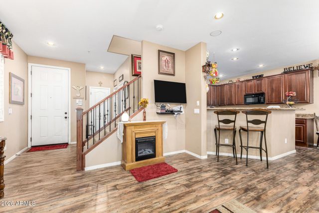 1519 N 80th Drive, Phoenix, AZ 85043