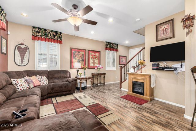 1519 N 80th Drive, Phoenix, AZ 85043