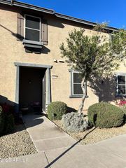 1519 N 80th Drive, Phoenix, AZ 85043