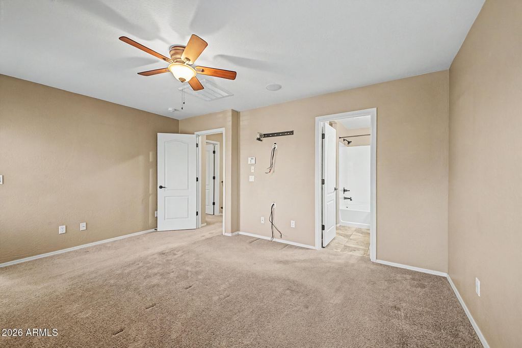 Image 21 of property listing at 1519 N 80th Drive, Phoenix, AZ 85043