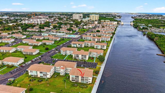 770 Horizons E 311, Boynton Beach, FL 33435