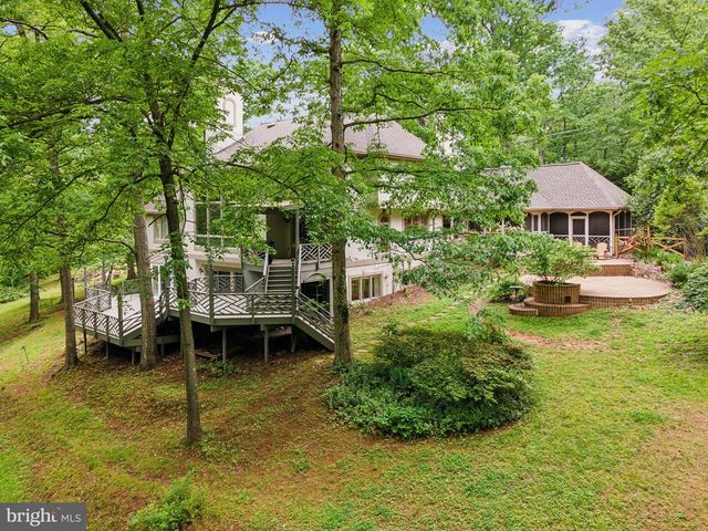 9409 WINDY HILL DR, Nokesville, VA 20181