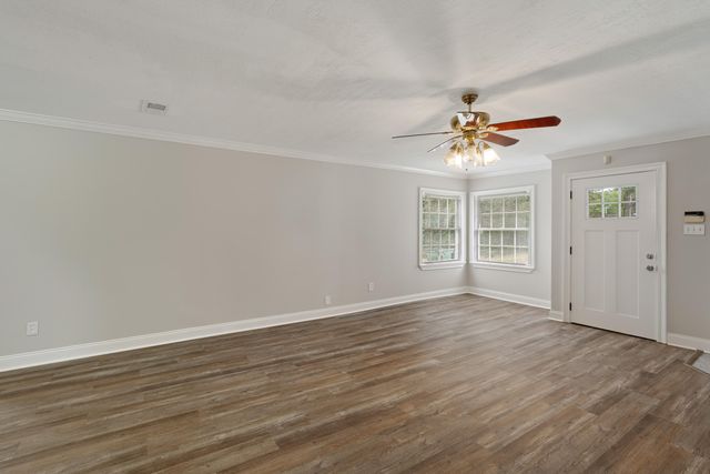 1902 Camp St., Hattiesburg, MS 39401