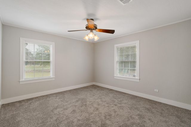 1902 Camp St., Hattiesburg, MS 39401