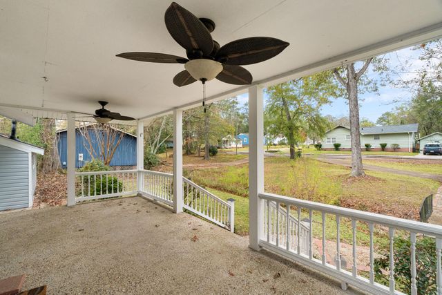 1902 Camp St., Hattiesburg, MS 39401