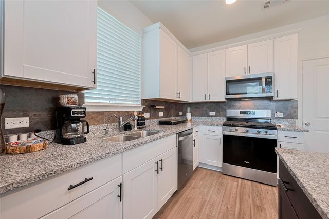 17711 Vernonia Lane, Hockley, TX 77447