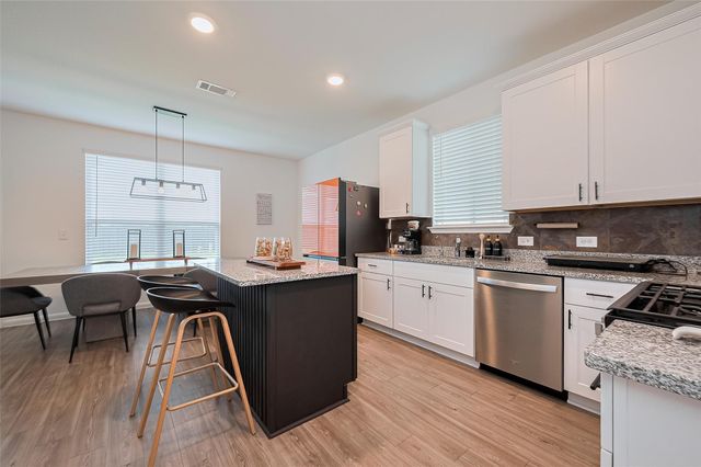 17711 Vernonia Lane, Hockley, TX 77447