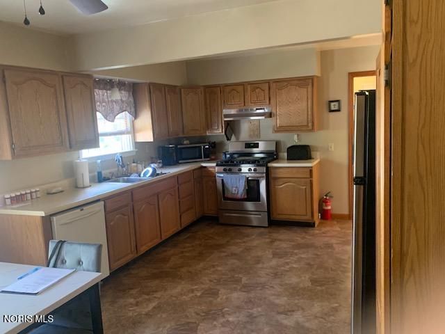 1803 Winston Boulevard, Toledo, OH 43614