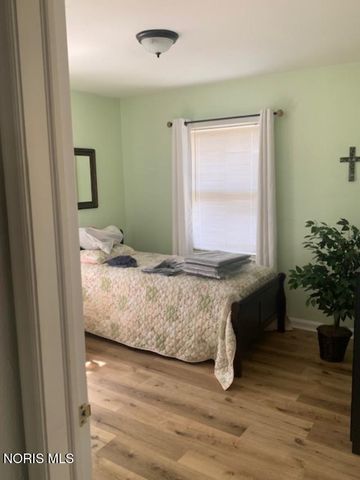 1803 Winston Boulevard, Toledo, OH 43614