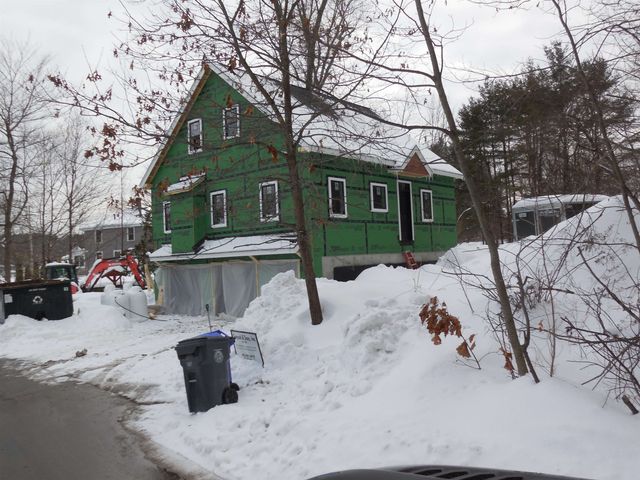 11 Sunset Avenue, Hampstead, NH 03841