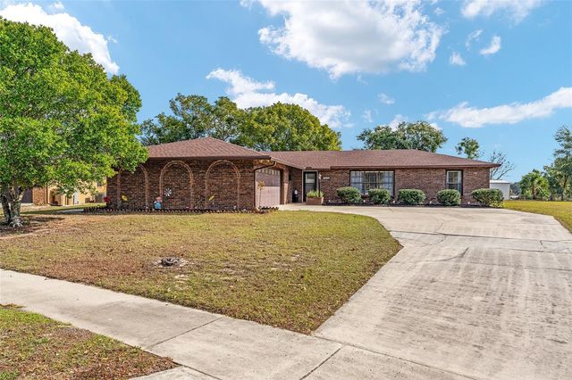 3642 TROUT AVENUE, Fruitland Park, FL 34731