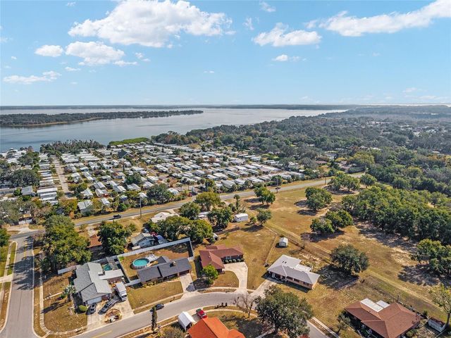 3642 TROUT AVENUE, Fruitland Park, FL 34731