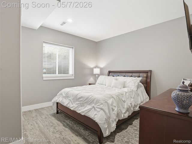 16413 Carrie Lane, Fenton Charter Township, MI 48430