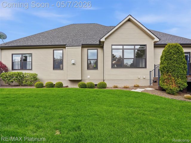 16413 Carrie Lane, Fenton Charter Township, MI 48430