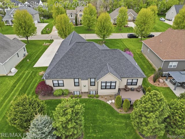 16413 Carrie Lane, Fenton Charter Township, MI 48430