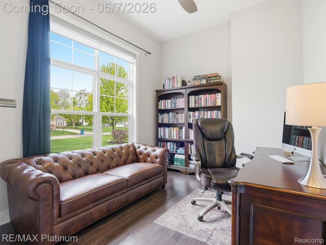 16413 Carrie Lane, Fenton Charter Township, MI 48430
