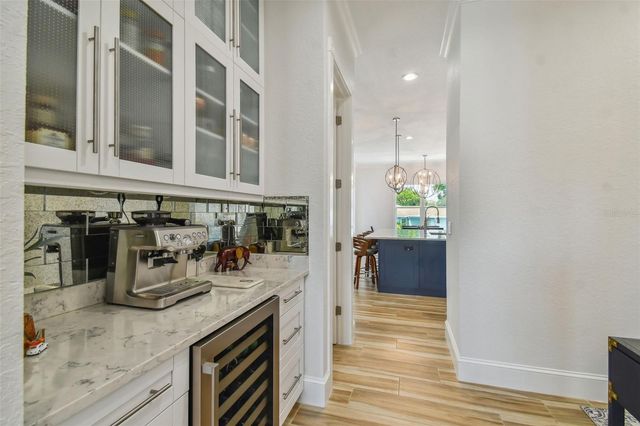 4835 W BAY VILLA AVENUE, Tampa, FL 33611