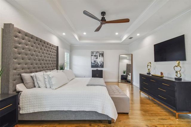 4835 W BAY VILLA AVENUE, Tampa, FL 33611