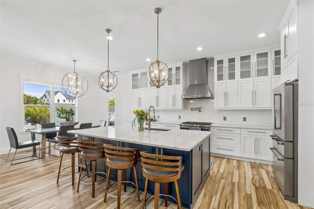 Image 16 of property listing at 4835 W BAY VILLA AVENUE, Tampa, FL 33611
