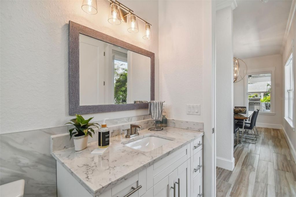 Image 28 of property listing at 4835 W BAY VILLA AVENUE, Tampa, FL 33611