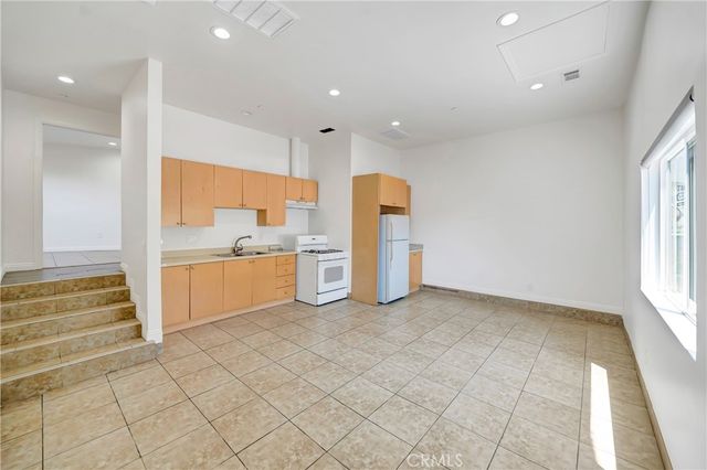 10163 Petit, Granada Hills, CA 91343