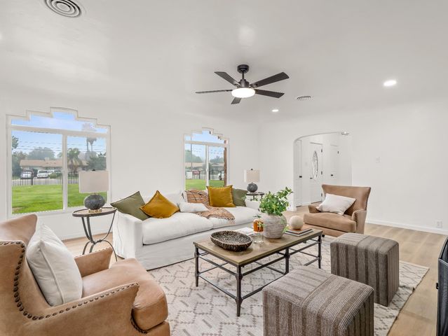 4933 E Tulare Street, Fresno, CA 93727